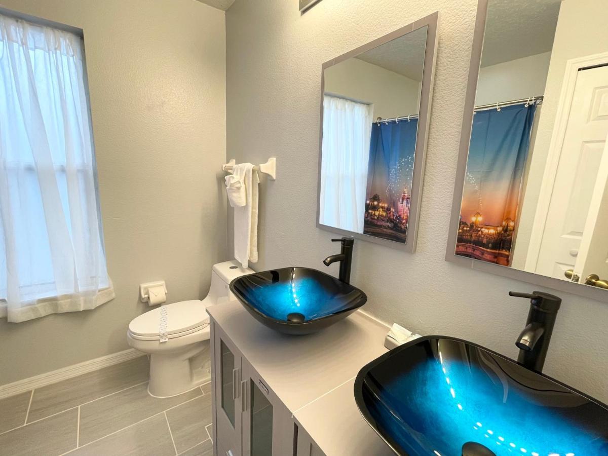 Fully Renovated, Quiet, Spacious Disney Themed Pool Home With Office 基西米 外观 照片